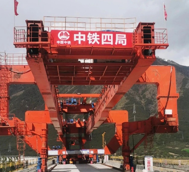 WTAU вновь объединяет усилия с China Railway No. 4 Engineering Group для поддержки строительства тибетского участка Сычуань-Тибетской железной дороги.